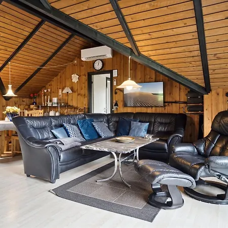Elisej - 100m From The Sea By Interhome Vakantiehuis *