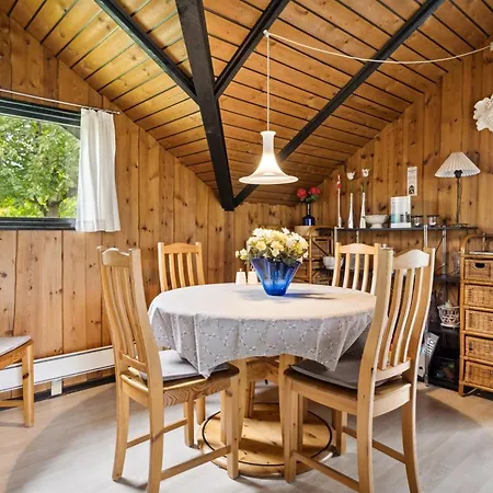 Elisej - 100m From The Sea By Interhome *